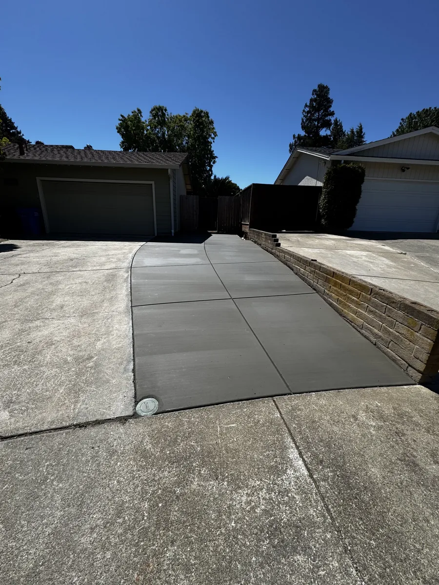 Concrete driveway extension in Concord, CA